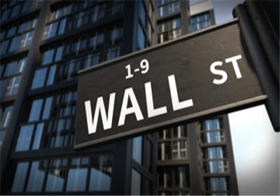 还在整日盯着6-8块电脑屏幕？未来VR技术恐颠覆华尔街交易方式